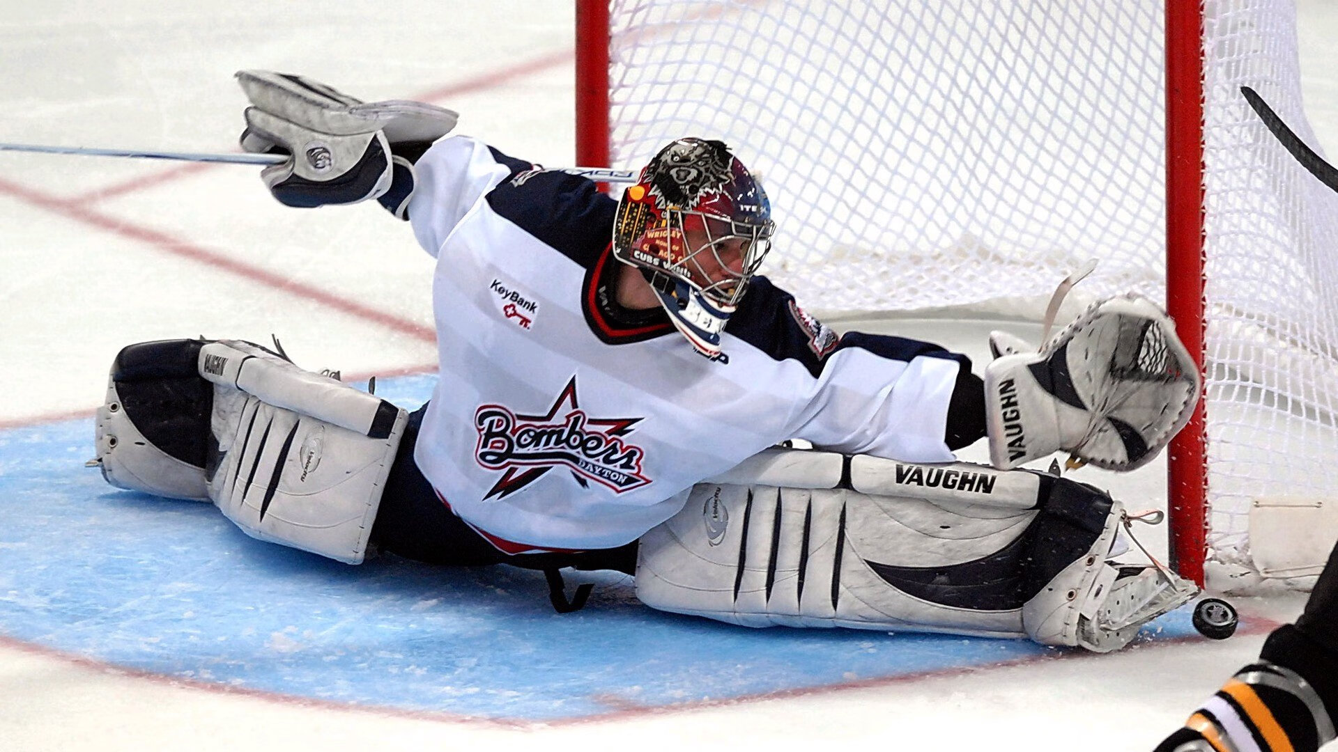 冬季运动学院成立，推动冰雪项目人才培养，冰雪运动专业学校